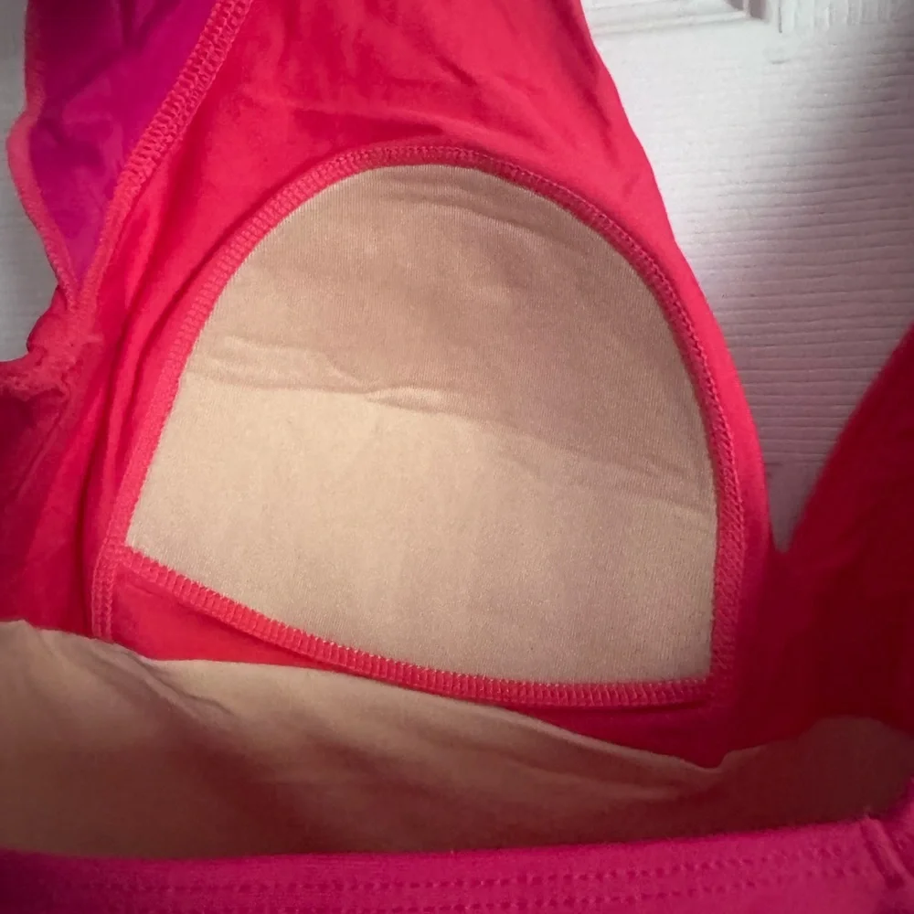 Summersalt The Ruffle Backflip - Picture 9 of 11